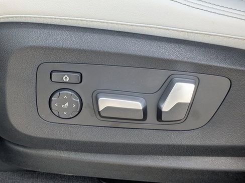 New 2026 BMW X5 xDrive40i w/ Premium Package image 21