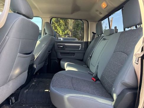 Used 2017 RAM 1500 Big Horn AWD/4WD image 9