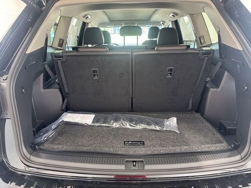 New 2026 Volkswagen Atlas Peak Edition AWD/4WD image 31