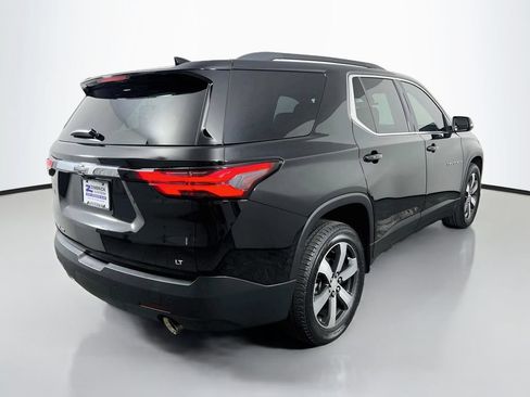 Certified 2022 Chevrolet Traverse LT w/ LT Premium Package AWD/4WD image 7