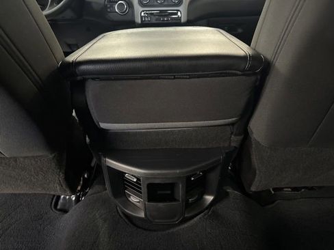 Used 2024 RAM 2500 Big Horn AWD/4WD image 41