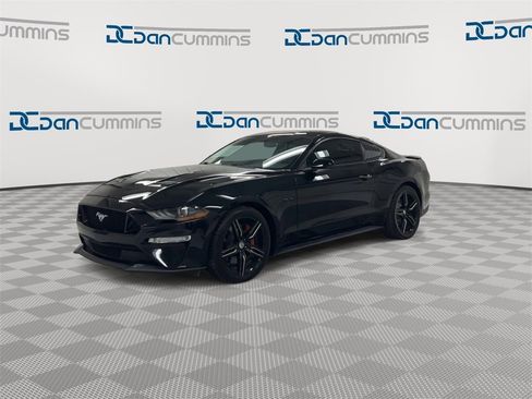 Used 2019 Ford Mustang GT Premium image 4