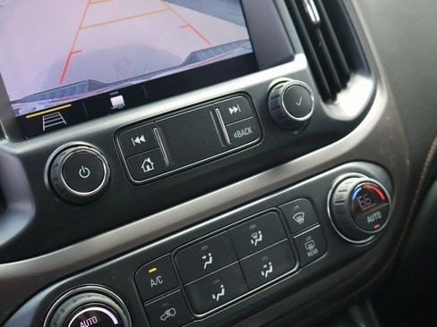 Used 2021 GMC Canyon AT4 w/ Driver Alert Package AWD/4WD image 27