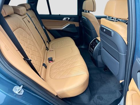 New 2026 BMW X5 sDrive40i image 21