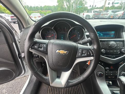 Used 2012 Chevrolet Cruze LT FWD image 11