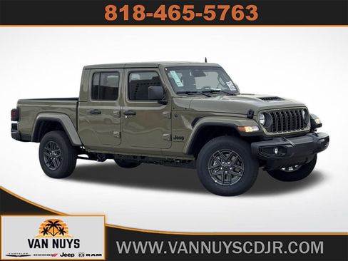 New 2026 Jeep Gladiator Sport image 1