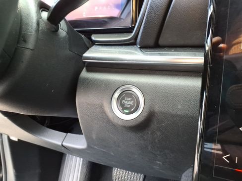 Certified 2025 GMC Terrain Elevation w/ Elevation Premium Package image 12