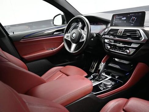Used 2021 BMW X4 xDrive30i w/ M Sport Package AWD/4WD image 17