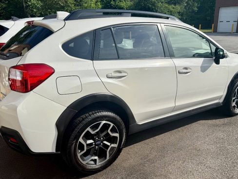 Used 2016 Subaru Crosstrek 2.0i Limited AWD/4WD image 12