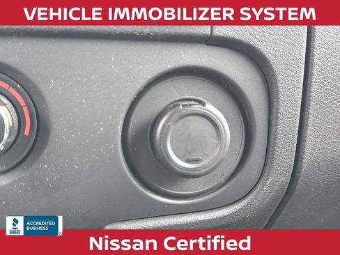 Used 2025 Nissan Frontier SV RWD image 8