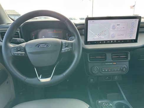 New 2025 Ford Maverick Lariat image 6