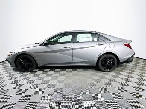 New 2026 Hyundai Elantra Sport image 3