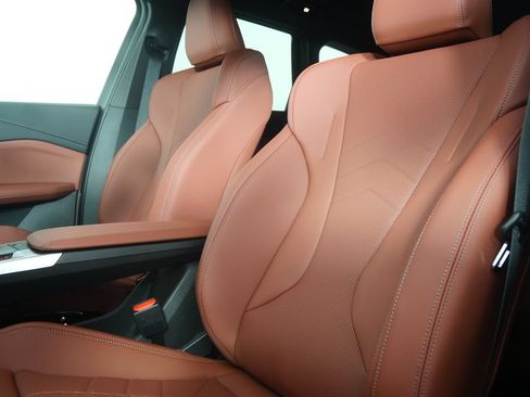 New 2026 BMW X1 xDrive28i AWD/4WD image 10
