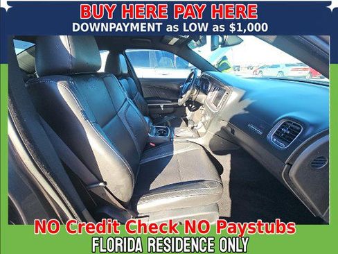 Used 2019 Dodge Charger SXT w/ Plus Group RWD image 11