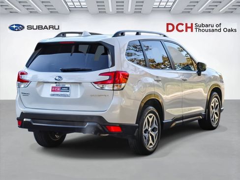Certified 2023 Subaru Forester Premium image 4