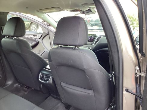 Used 2023 Chevrolet Malibu LT w/ Driver Confidence Package image 19