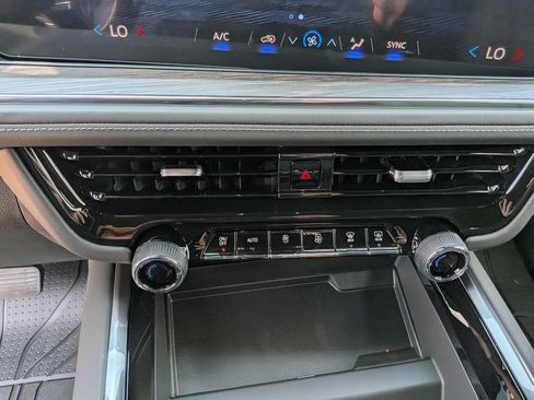 New 2026 Chevrolet Tahoe LS w/ Max Trailering Package AWD/4WD image 27