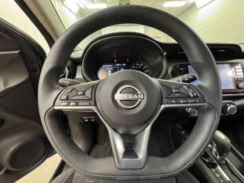 Used 2024 Nissan Kicks SV image 29