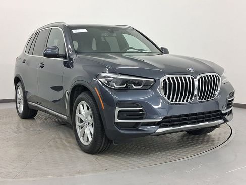 Certified 2022 BMW X5 xDrive40i w/ Luxury Seating Package image 7