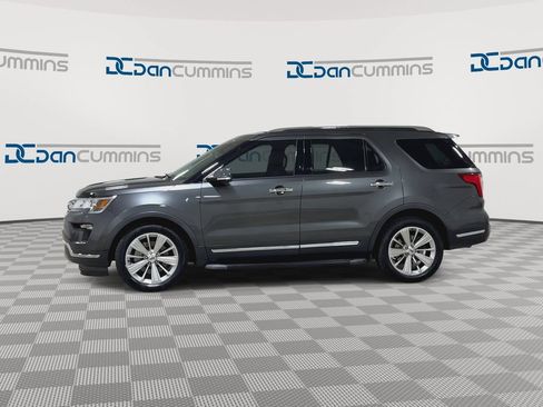 Used 2019 Ford Explorer Limited w/ Class III Trailer Tow Package FWD image 6