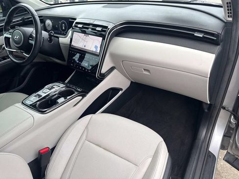 Used 2022 Hyundai Tucson Limited FWD image 18