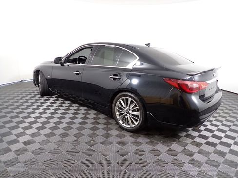 Used 2018 INFINITI Q50 Luxe w/ Sensory Package (Luxe) AWD/4WD image 11