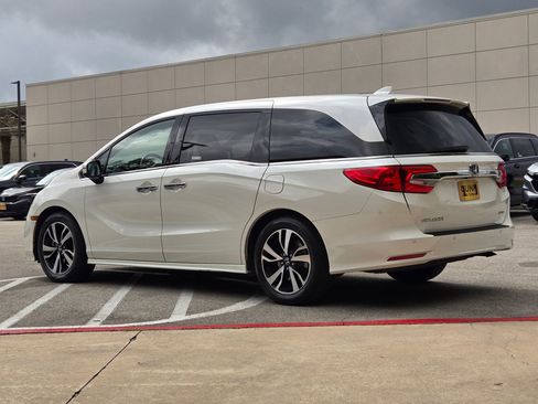 Used 2019 Honda Odyssey Elite image 5