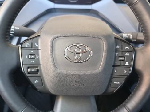 Used 2024 Toyota Prius XLE FWD image 26