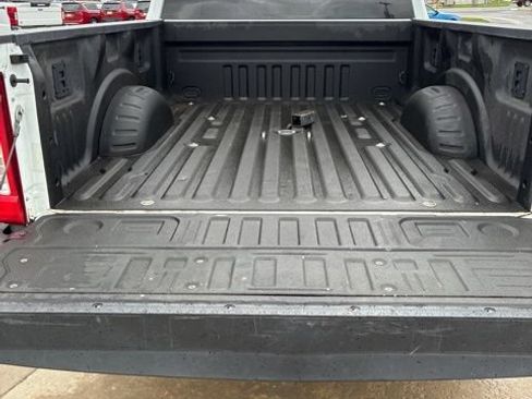 Used 2024 Ford F250 Lariat w/ FX4 Off-Road Package AWD/4WD image 12