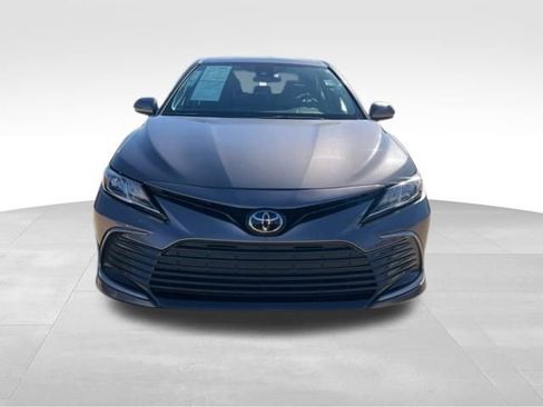 Used 2024 Toyota Camry LE image 2