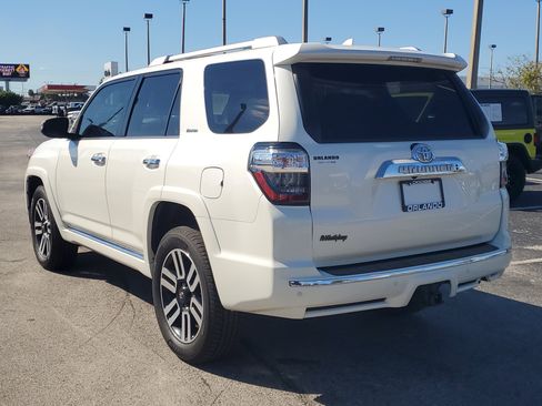 Used 2020 Toyota 4Runner Limited image 8