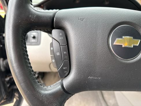 Used 2014 Chevrolet Impala LTZ FWD image 8