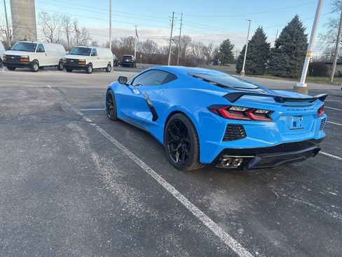 Used 2023 Chevrolet Corvette Stingray Coupe w/ Z51 Performance Package image 9