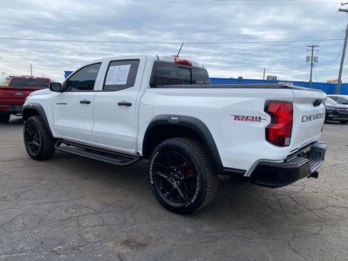 Used 2025 Chevrolet Colorado Trail Boss AWD/4WD image 7