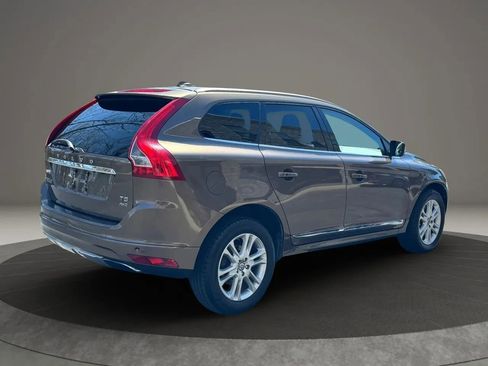 Used 2015 Volvo XC60 T5 AWD/4WD image 6