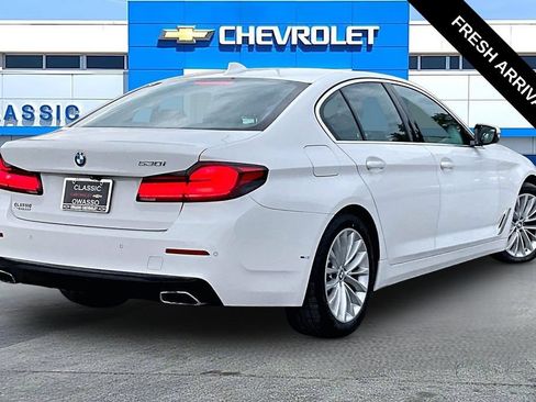 Used 2021 BMW 530i w/ Convenience Package RWD image 19