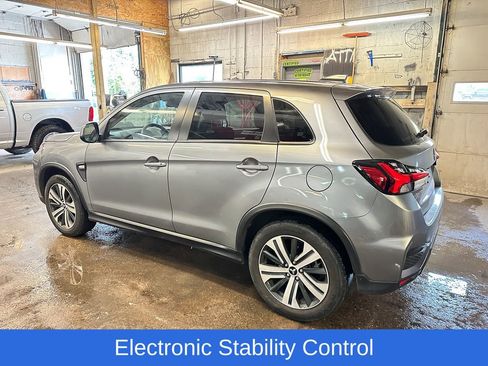 Used 2024 Mitsubishi Outlander Sport AWD image 5