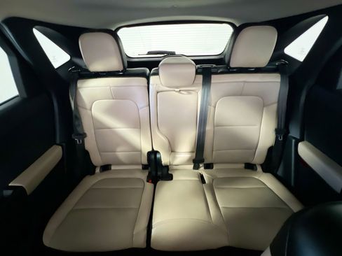 Used 2020 Ford Escape Titanium w/ Titanium Premium Package 2.0 image 33