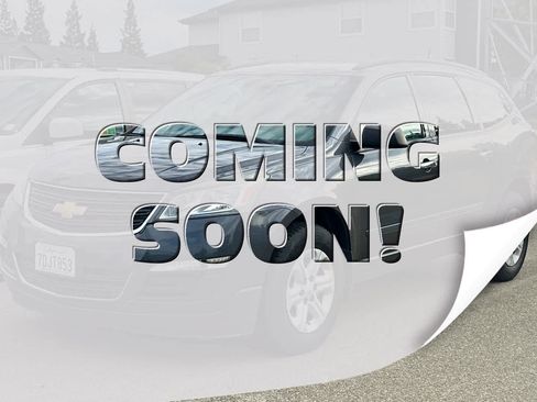 Used 2014 Chevrolet Traverse LS FWD image 1