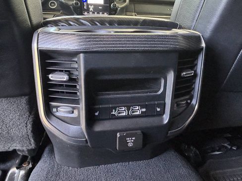 Used 2019 RAM 2500 Limited AWD/4WD image 28