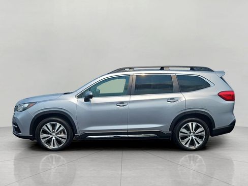 Used 2022 Subaru Ascent Limited w/ Technology Package AWD/4WD image 5