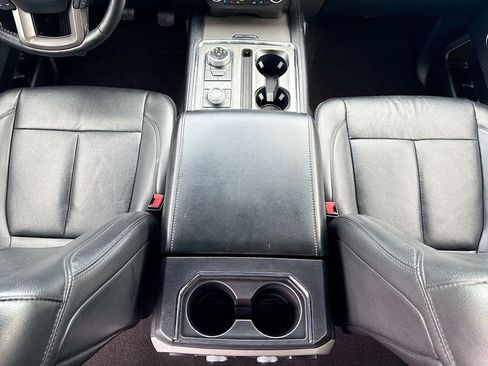 Used 2020 Ford Expedition XLT w/ Equipment Group 202A image 16