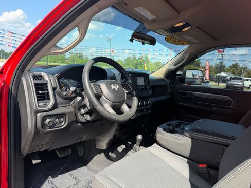 Used 2020 RAM 3500 Tradesman AWD/4WD image 13