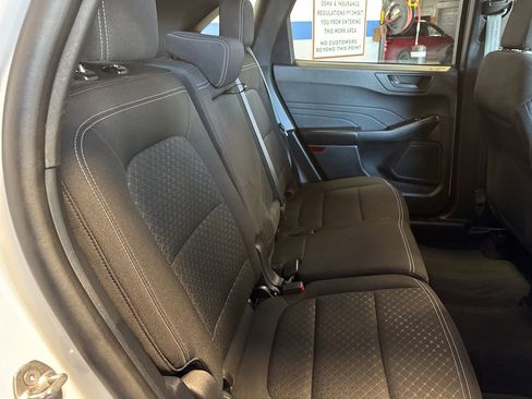Used 2025 Ford Escape Active AWD/4WD image 27