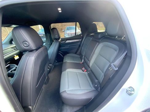 New 2026 GMC Terrain AT4 w/ Technology Package II image 25