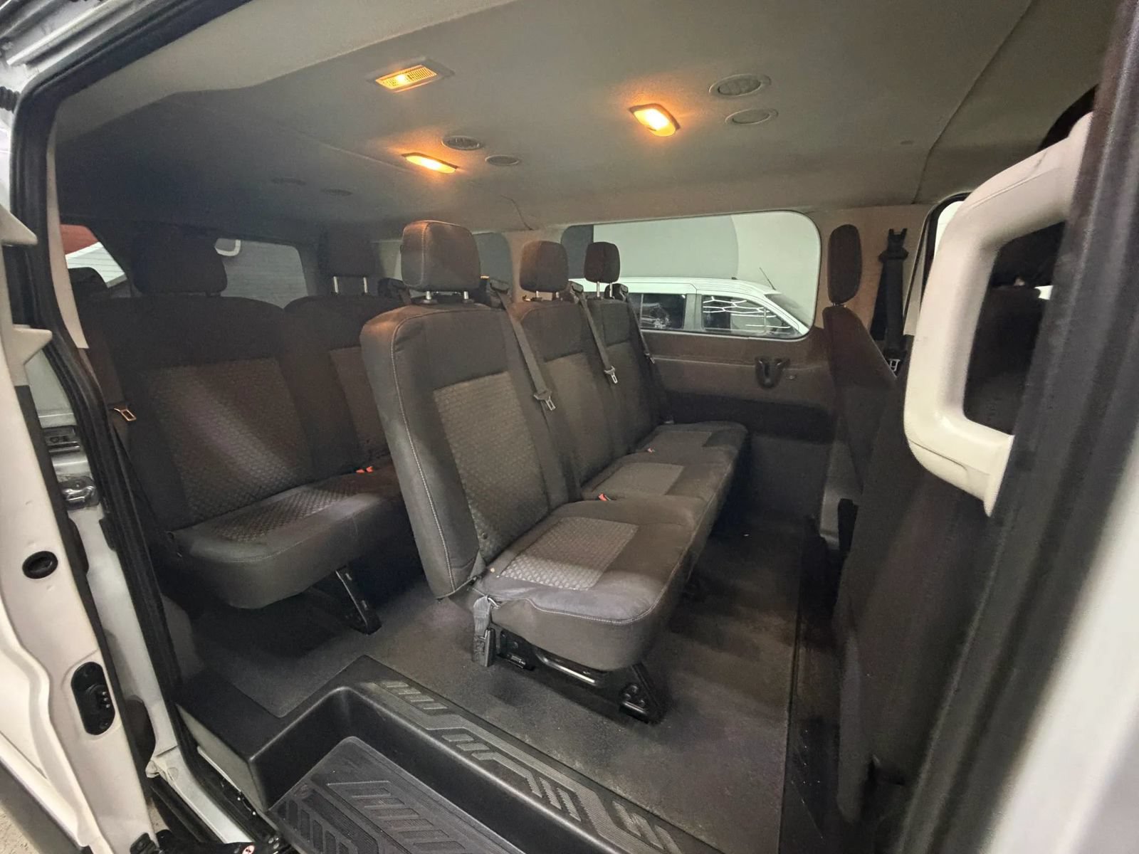 Used 2020 Ford Transit 150 XL RWD image 15