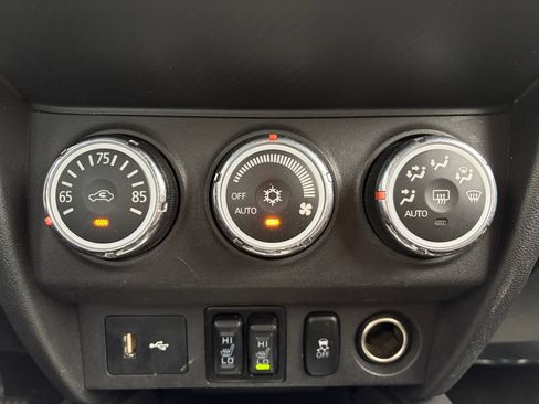 Used 2018 Mitsubishi Outlander Sport ES AWD/4WD image 25