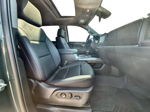 Certified 2025 Chevrolet Silverado 1500 LTZ AWD/4WD image 29