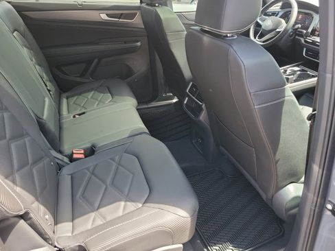 New 2026 Volkswagen Atlas Cross Sport SE AWD/4WD image 29