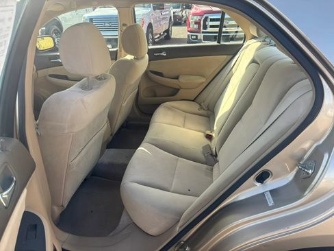 Used 2003 Honda Accord LX image 8